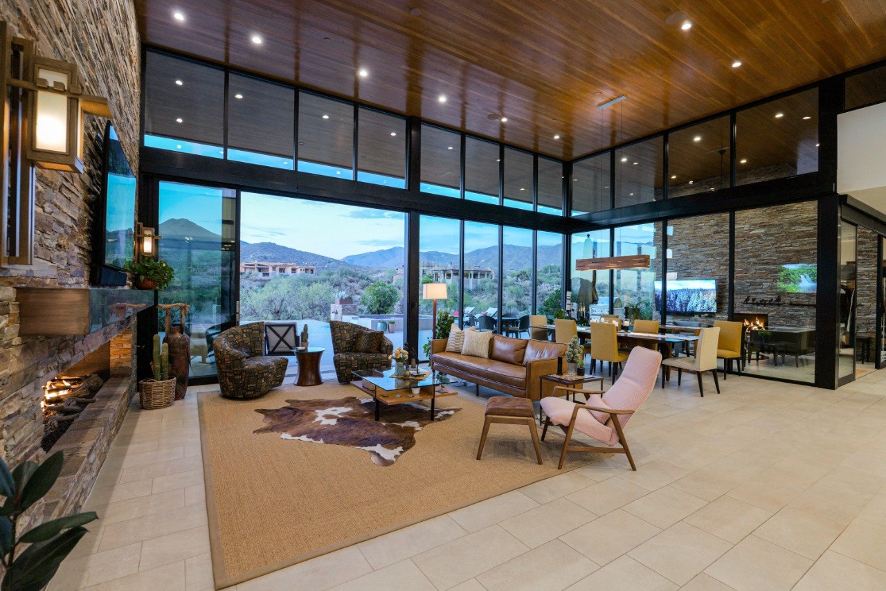 Luxury desert living room